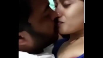 Desi Wife’s Steamy Makeout And Sensual Romance